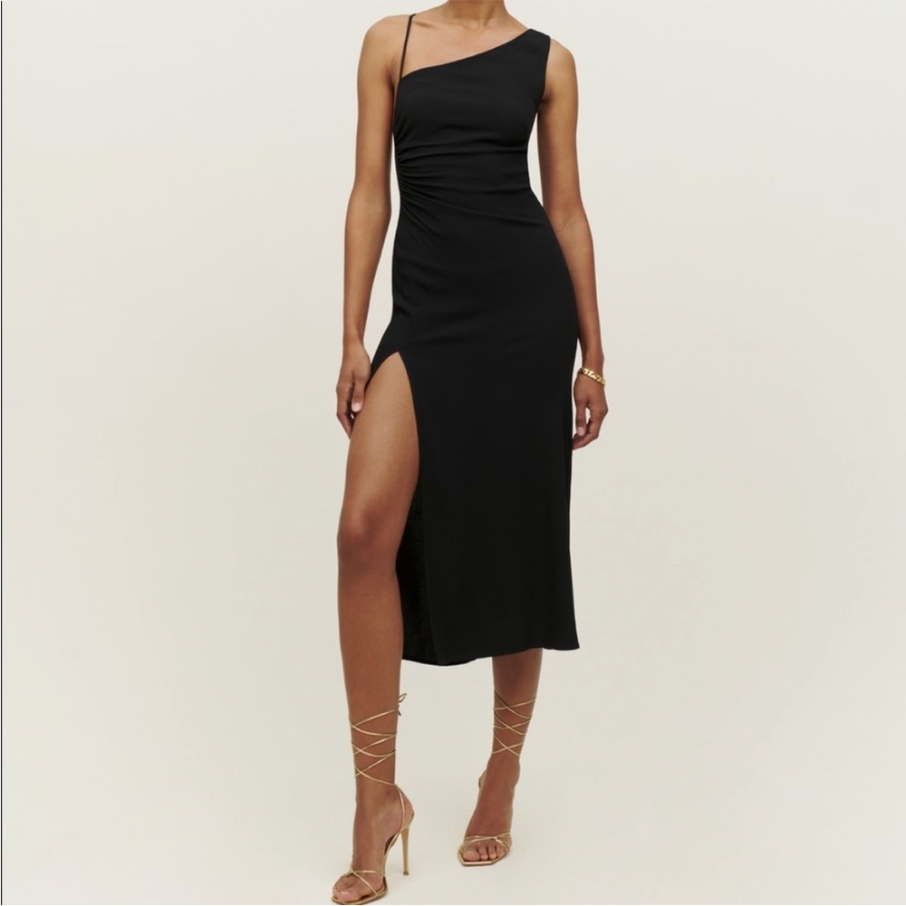 Reformation Black Amani Midi Dress EUC Size 2 One Shoulder